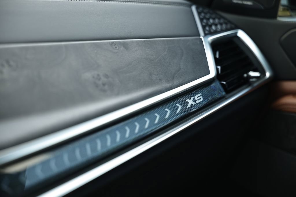 New 2026 BMW X5 xDrive50e w/ M Sport Package image 44