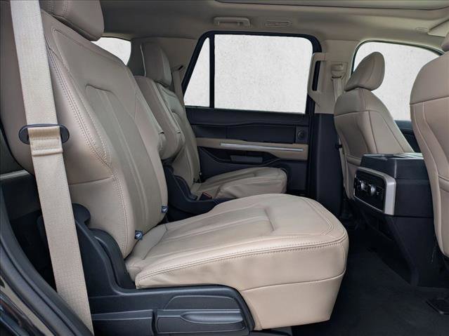 Used 2024 Ford Expedition Limited RWD image 21