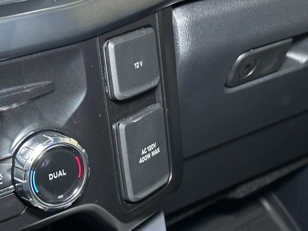 New 2026 Ford F350 Lariat image 29