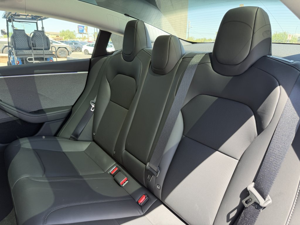 Used 2025 Tesla Model 3 Long Range RWD image 40