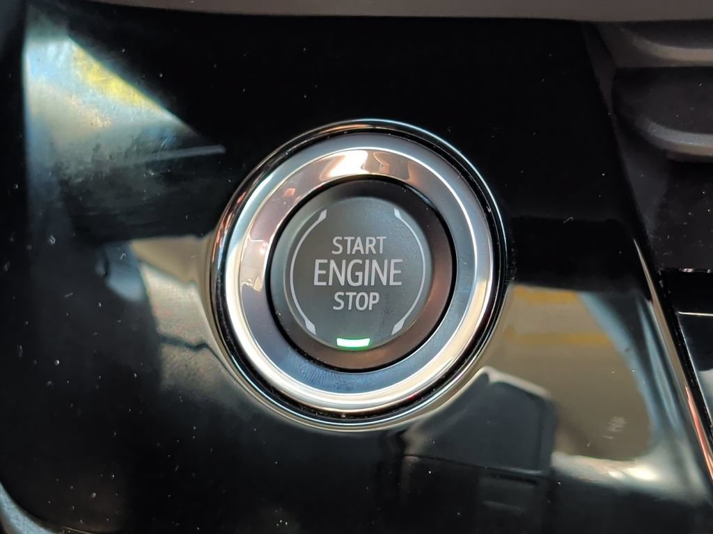 Used 2024 Buick Envision Preferred AWD/4WD image 26
