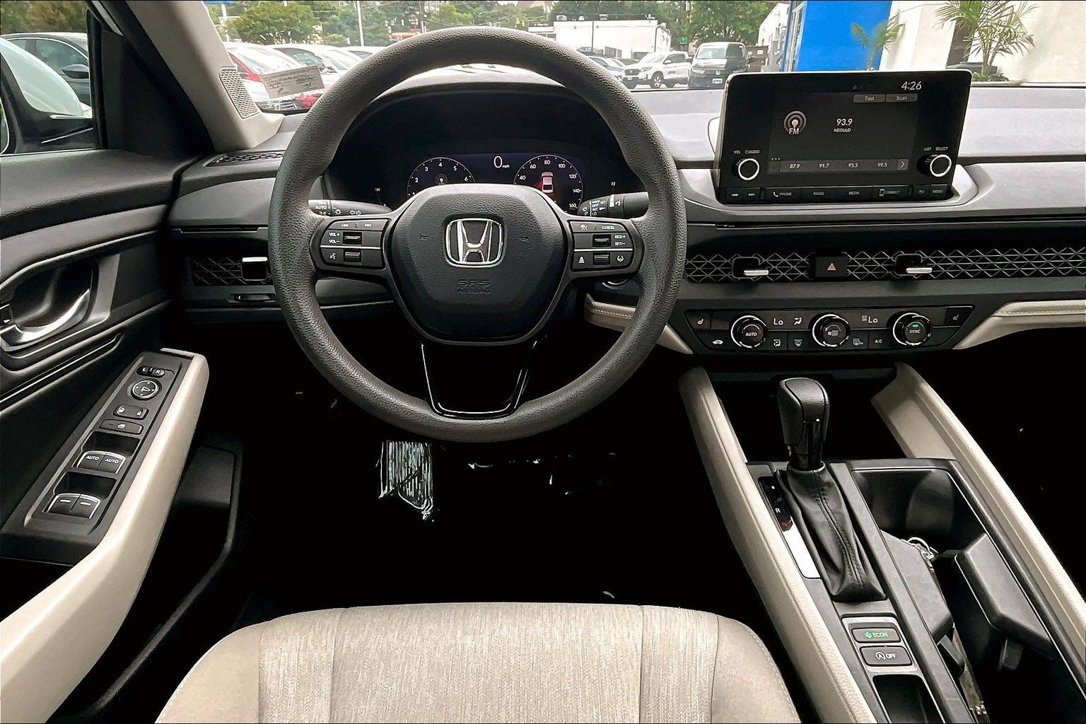 Used 2023 Honda Accord EX image 5