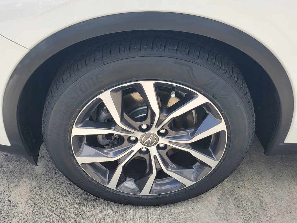 Certified 2022 Acura MDX FWD w/ Technology Package image 4