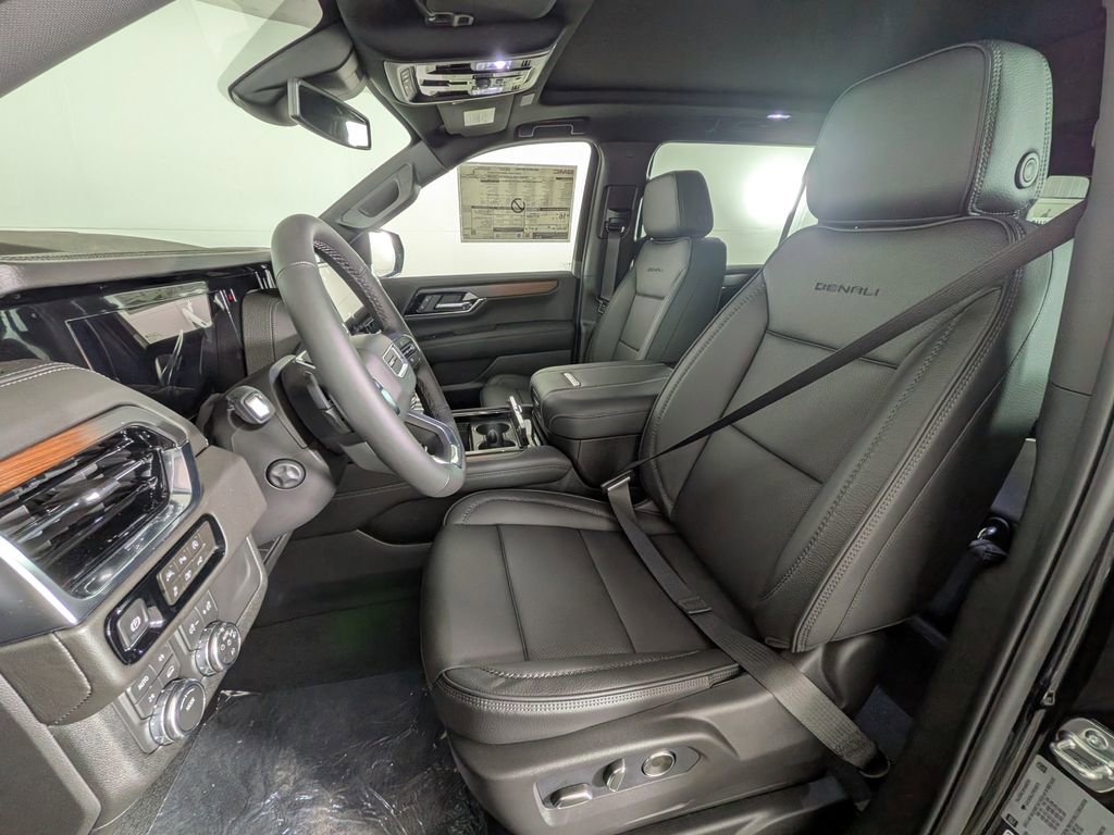 New 2026 GMC Yukon XL Denali w/ Sun & Power Step Package image 17