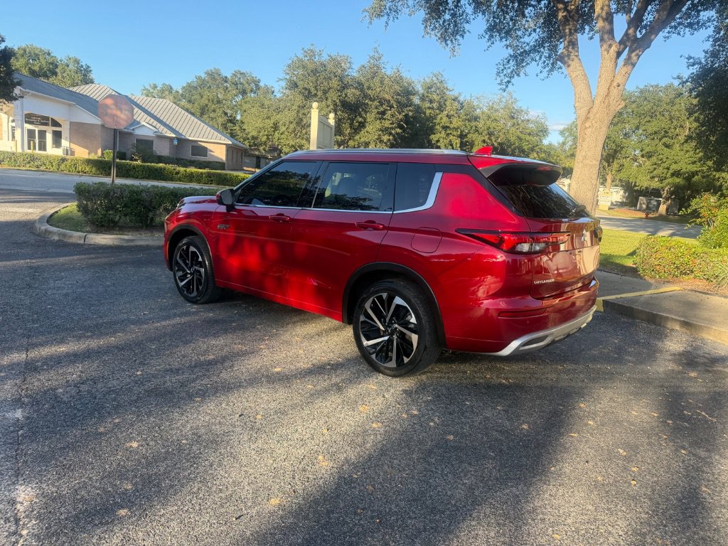 Used 2023 Mitsubishi Outlander SEL AWD/4WD image 10