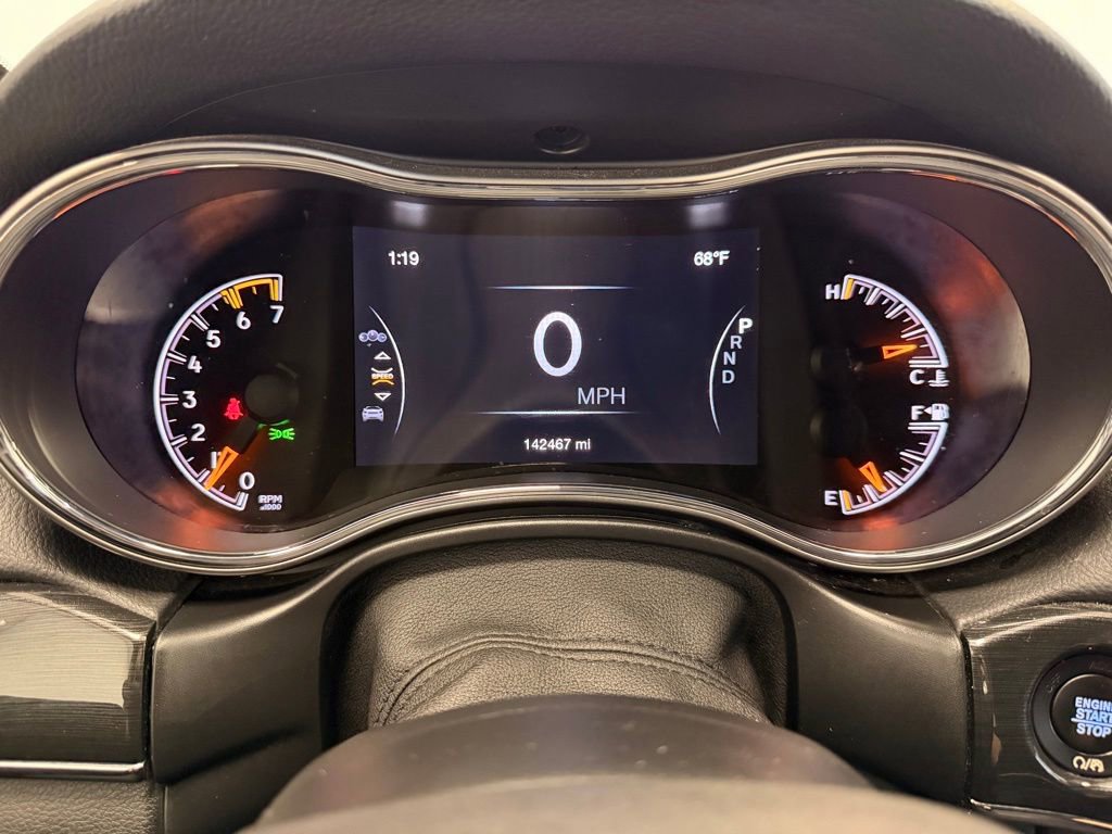 Used 2018 Jeep Grand Cherokee Trailhawk AWD/4WD image 17