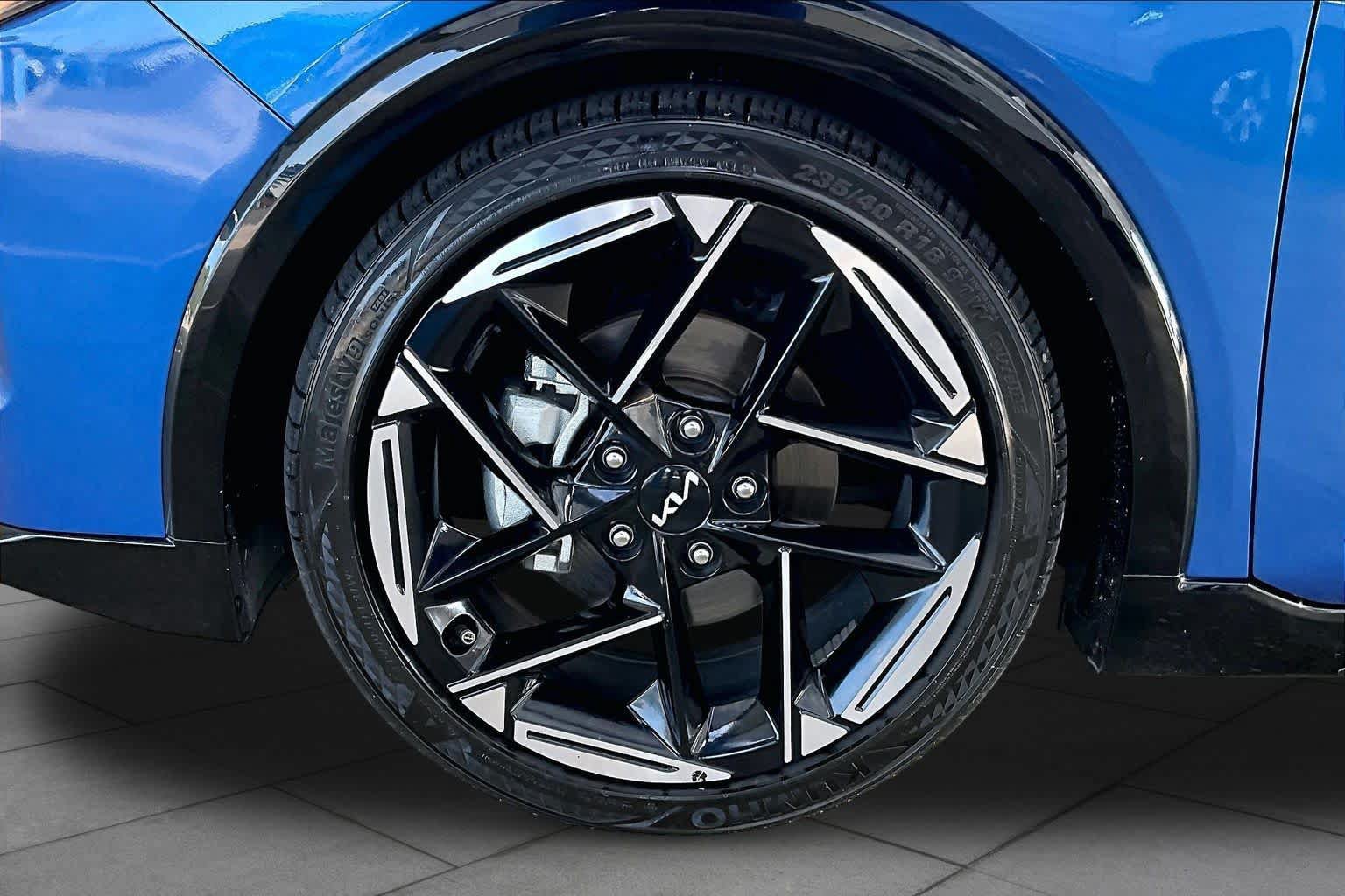 Used 2025 Kia K4 GT-Line w/ GT-Line Sunroof Package FWD image 11