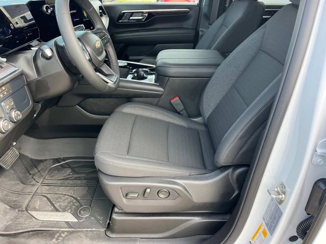 New 2026 Chevrolet Suburban LS image 22