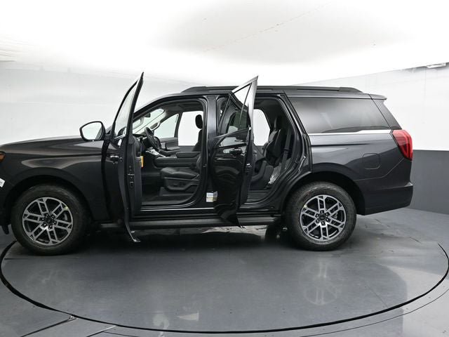 New 2025 Ford Expedition Active AWD/4WD image 36