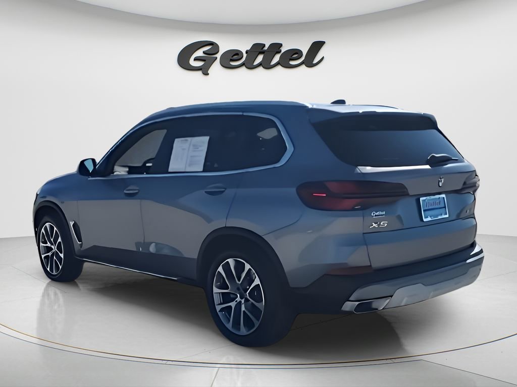 Used 2026 BMW X5 sDrive40i image 6
