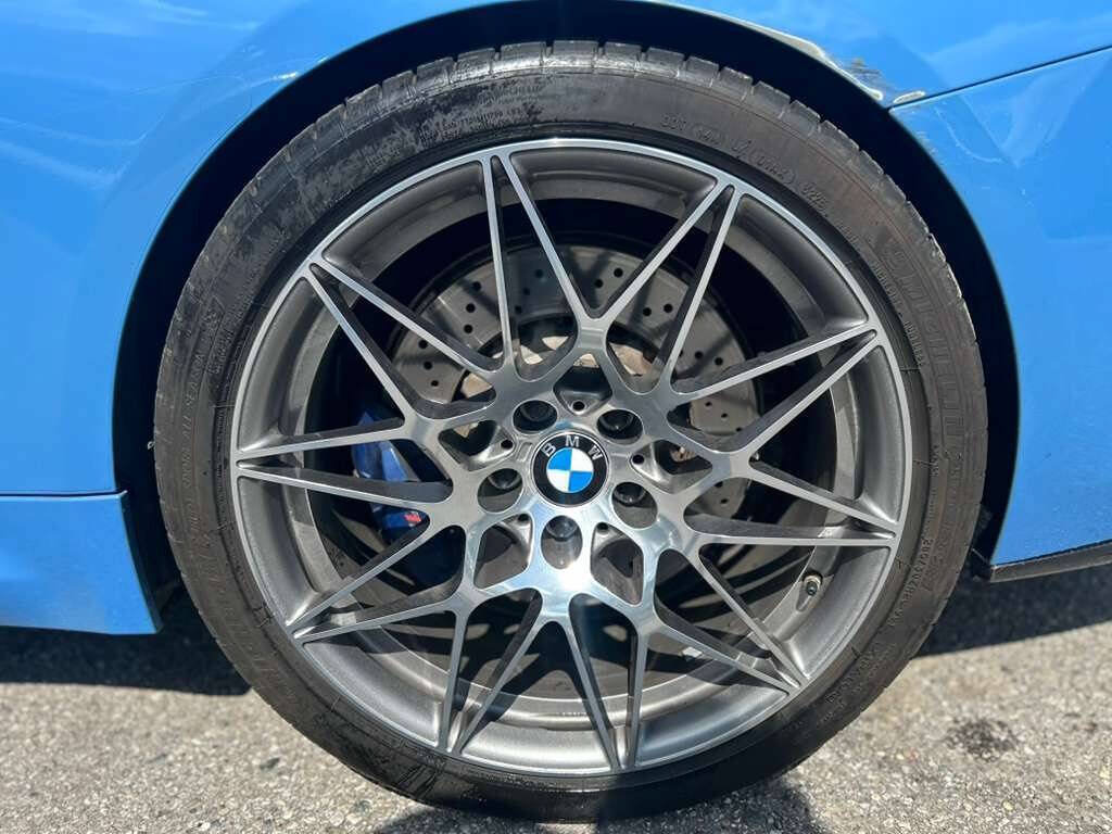 Used 2015 BMW M4 Coupe RWD image 9