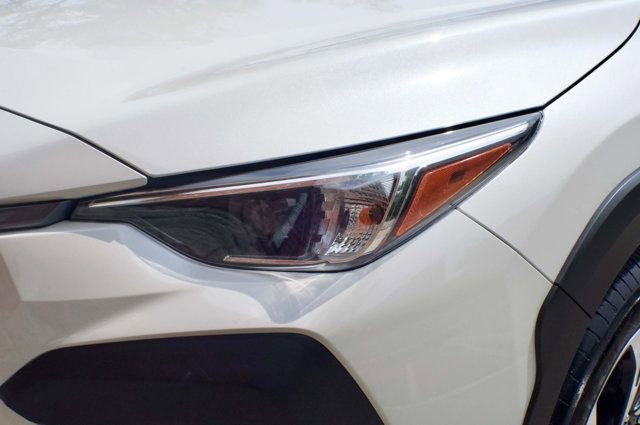 Used 2025 Subaru Crosstrek 2.0i Premium AWD/4WD image 17