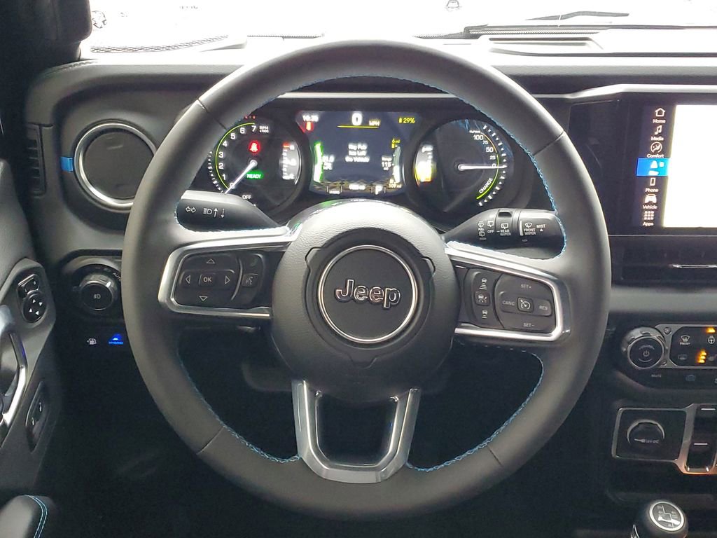 Used 2024 Jeep Wrangler High Altitude image 25