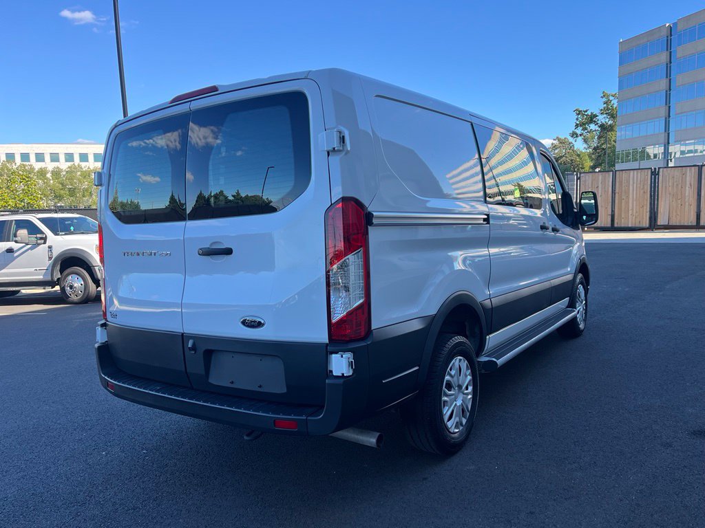 Used 2025 Ford Transit 250 Low Roof w/ Exterior Upgrade Package RWD image 7