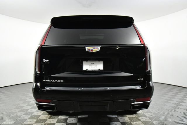 Used 2024 Cadillac Escalade Sport image 4