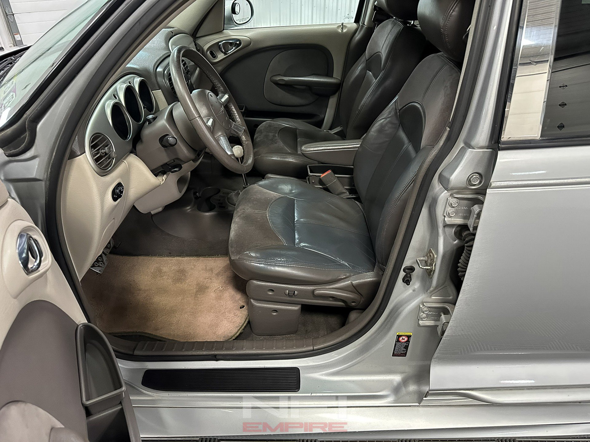 Used 2001 Chrysler PT Cruiser FWD image 31