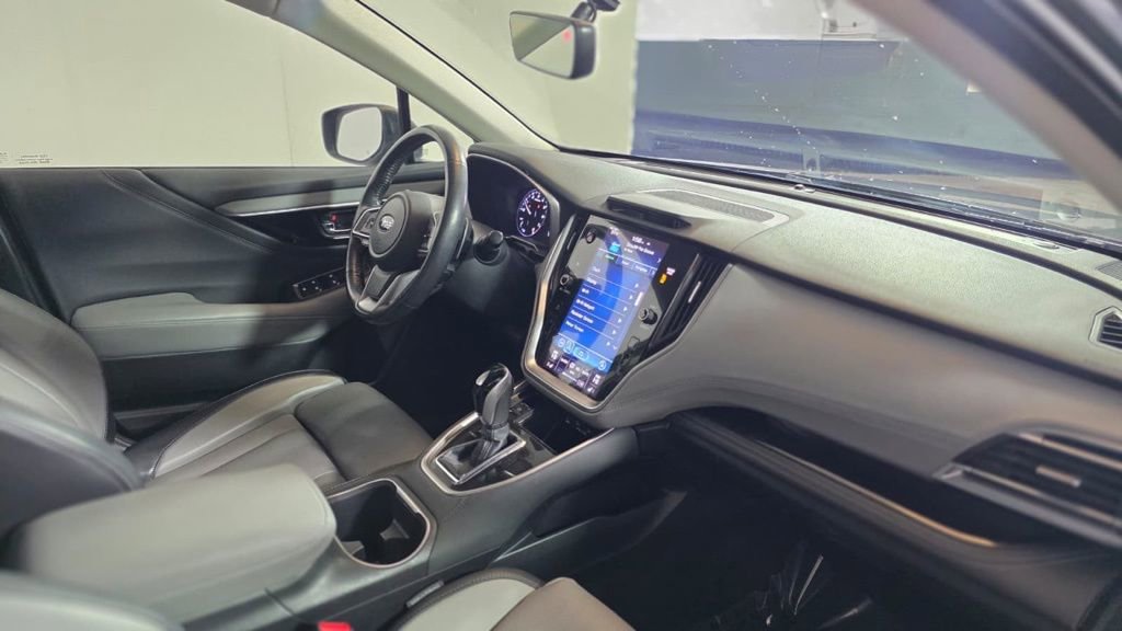 Used 2022 Subaru Outback Limited XT image 11