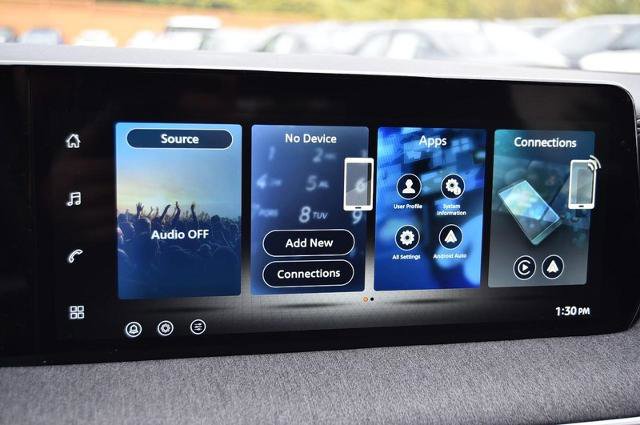 New 2026 Nissan Kicks SV w/ Cold Weather Package image 13