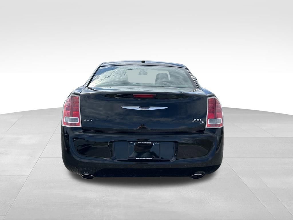 Used 2012 Chrysler 300 S image 14