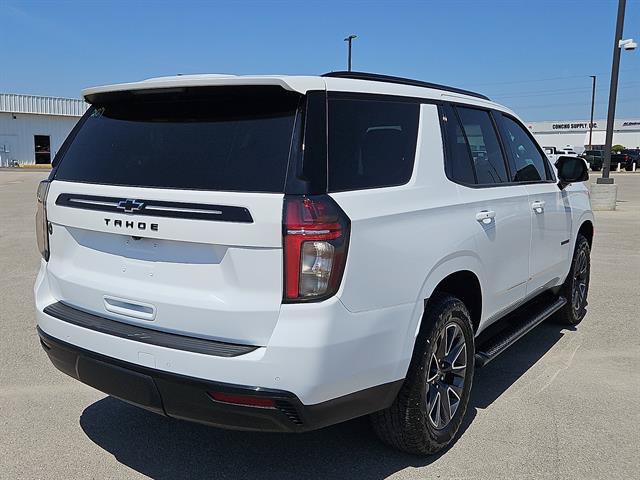 Used 2024 Chevrolet Tahoe Z71 w/ Luxury Package AWD/4WD image 4