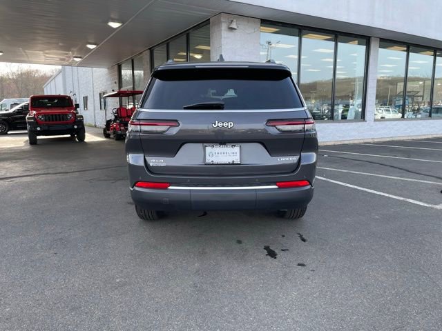 Used 2025 Jeep Grand Cherokee L Laredo image 6