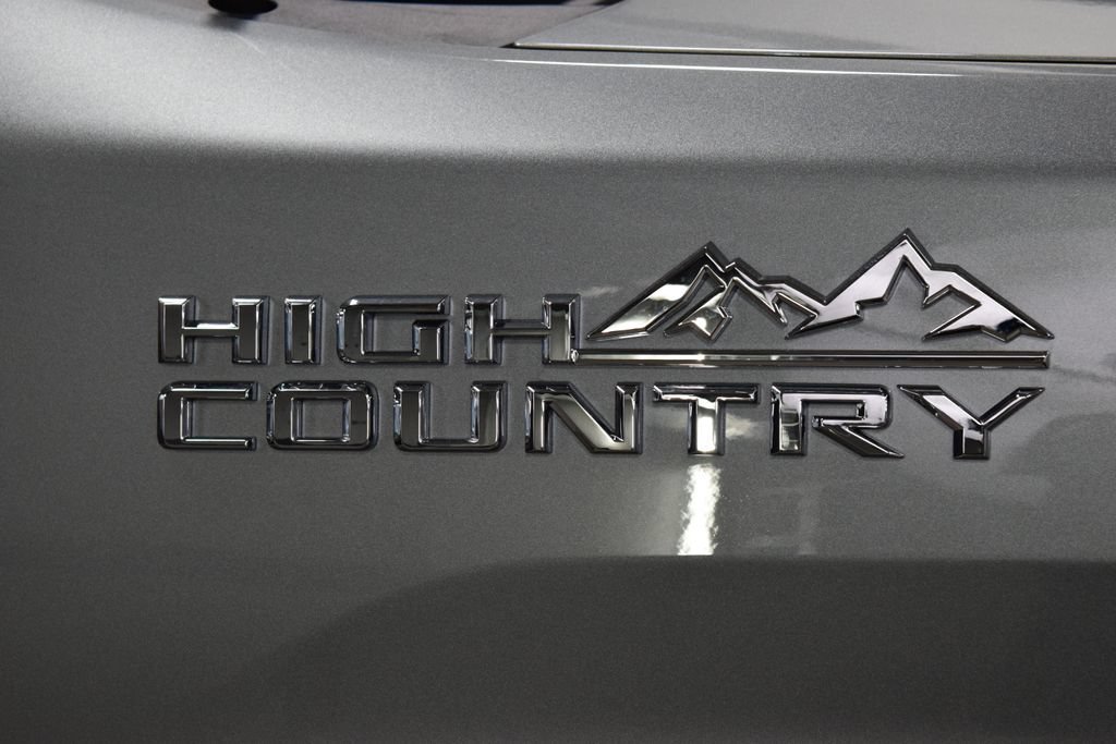 New 2026 Chevrolet Silverado 2500 High Country w/ High Country Premium Package AWD/4WD image 18