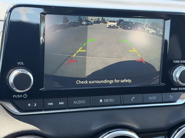 Used 2024 Nissan Sentra S FWD image 16