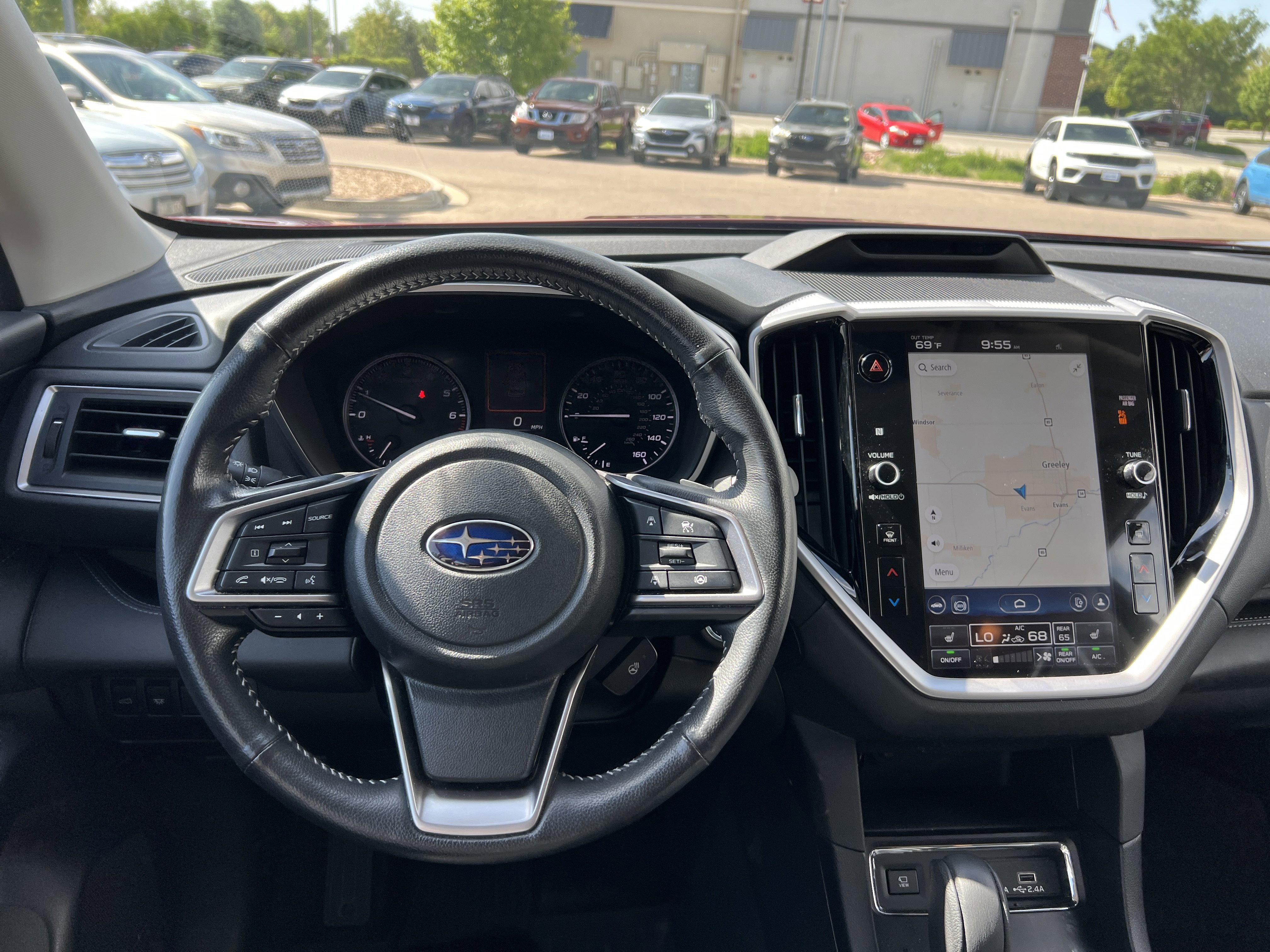 Used 2023 Subaru Ascent Limited w/ Technology Package AWD/4WD image 2