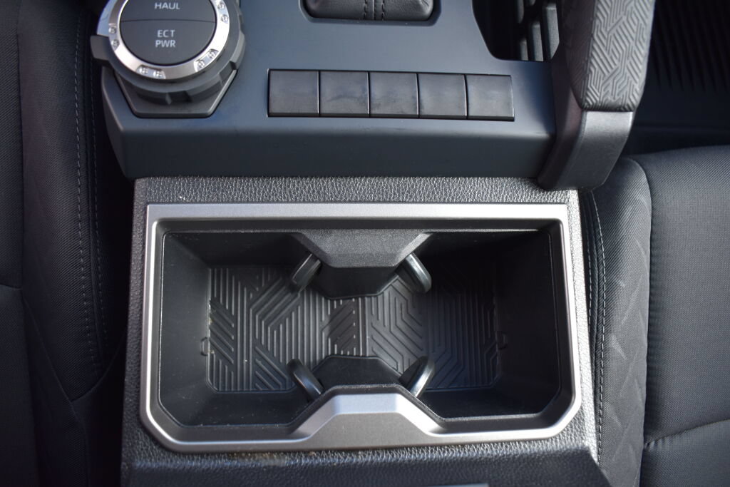 Certified 2025 Toyota Tacoma SR5 AWD/4WD image 14