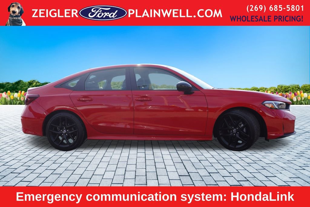 Used 2025 Honda Civic Sport image 6