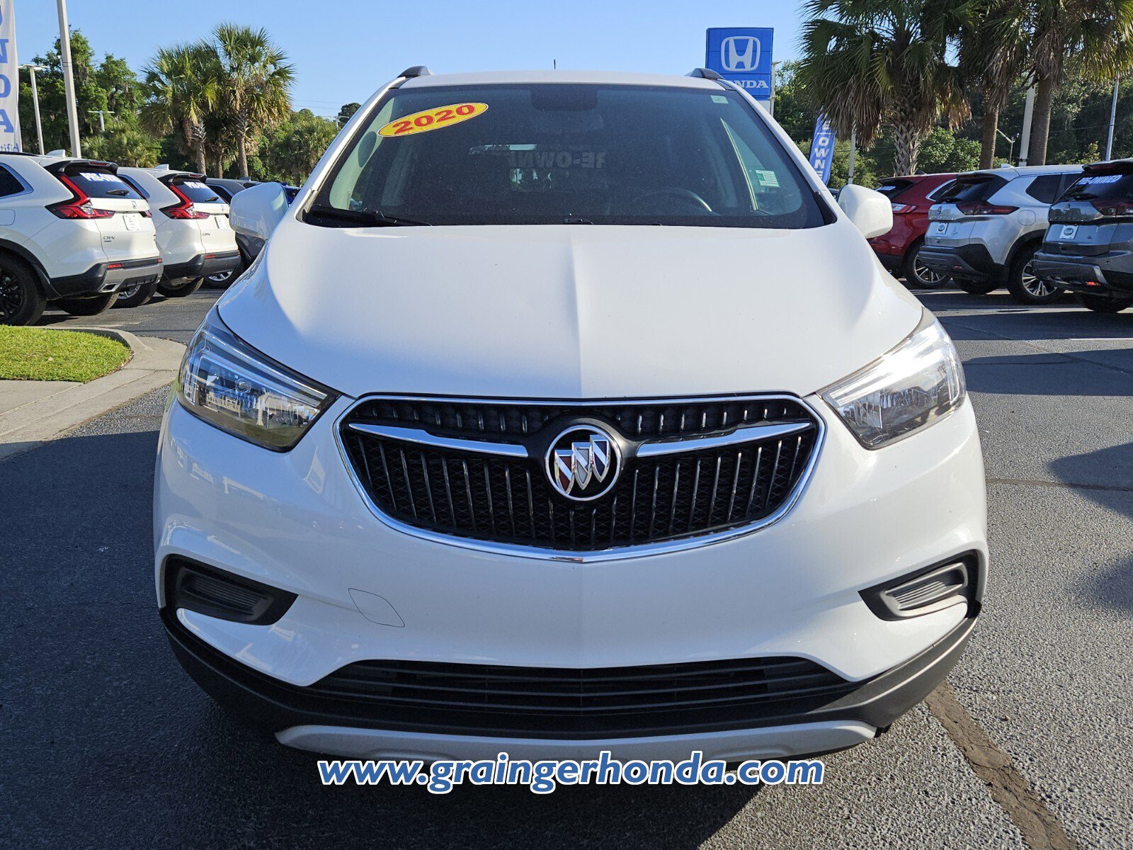 Used 2020 Buick Encore Preferred w/ Safety Package FWD image 8