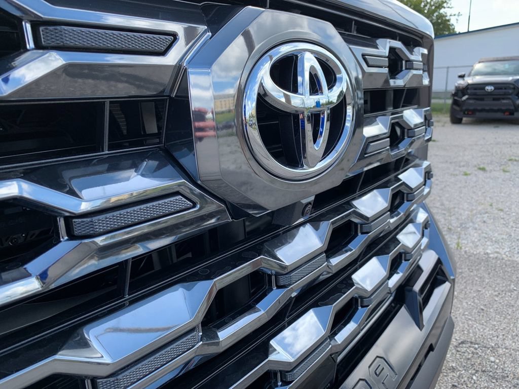 New 2026 Toyota Tundra Platinum AWD/4WD image 38