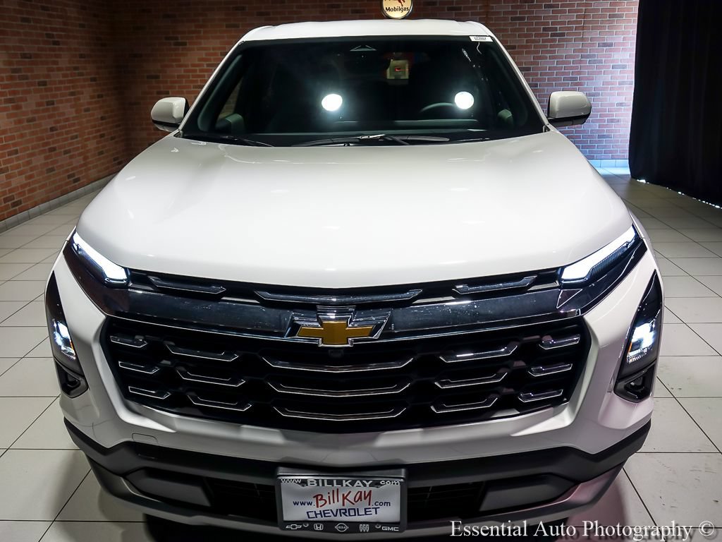 New 2027 Chevrolet Equinox LT w/ Convenience Package II FWD image 6