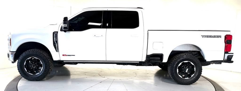 Used 2025 Ford F250 Lariat w/ Tremor Off-Road Package AWD/4WD image 7