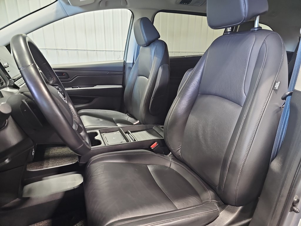 Used 2025 Honda Odyssey EX-L image 16