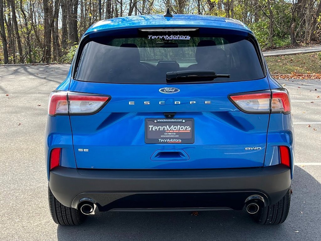 Used 2021 Ford Escape SE w/ SE Sport Appearance Package image 21