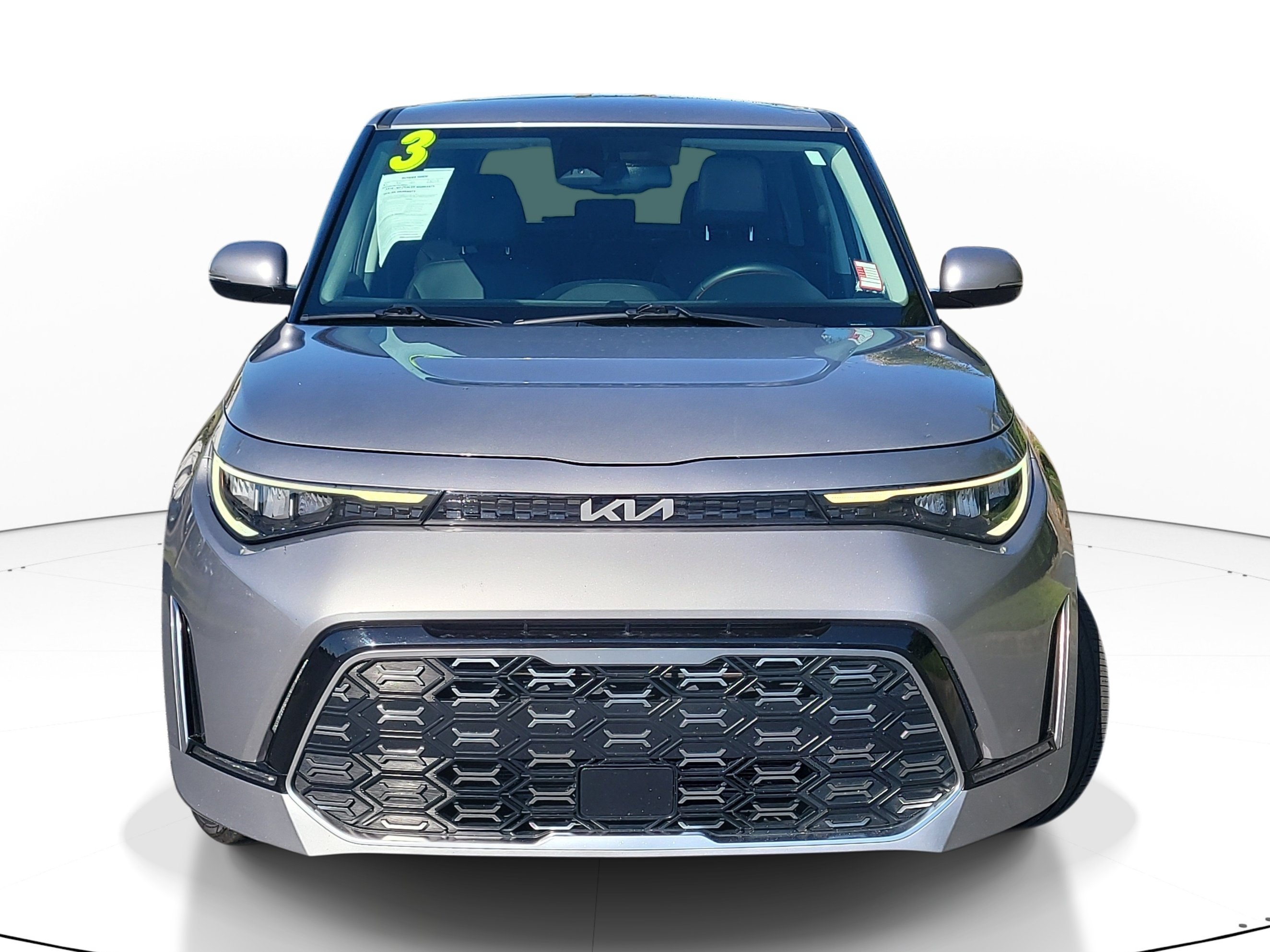 Used 2023 Kia Soul GT-Line w/ GT-Line Technology Package FWD image 2