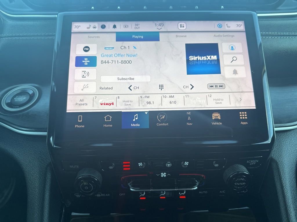 Used 2022 Jeep Grand Cherokee L Limited w/ Luxury Tech Group II image 18