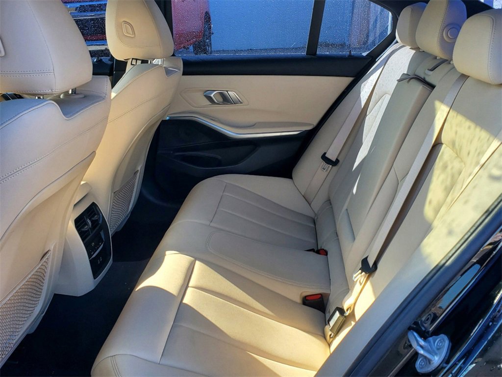 Used 2021 BMW 330i 330i w/ Driving Assistance Package image 10