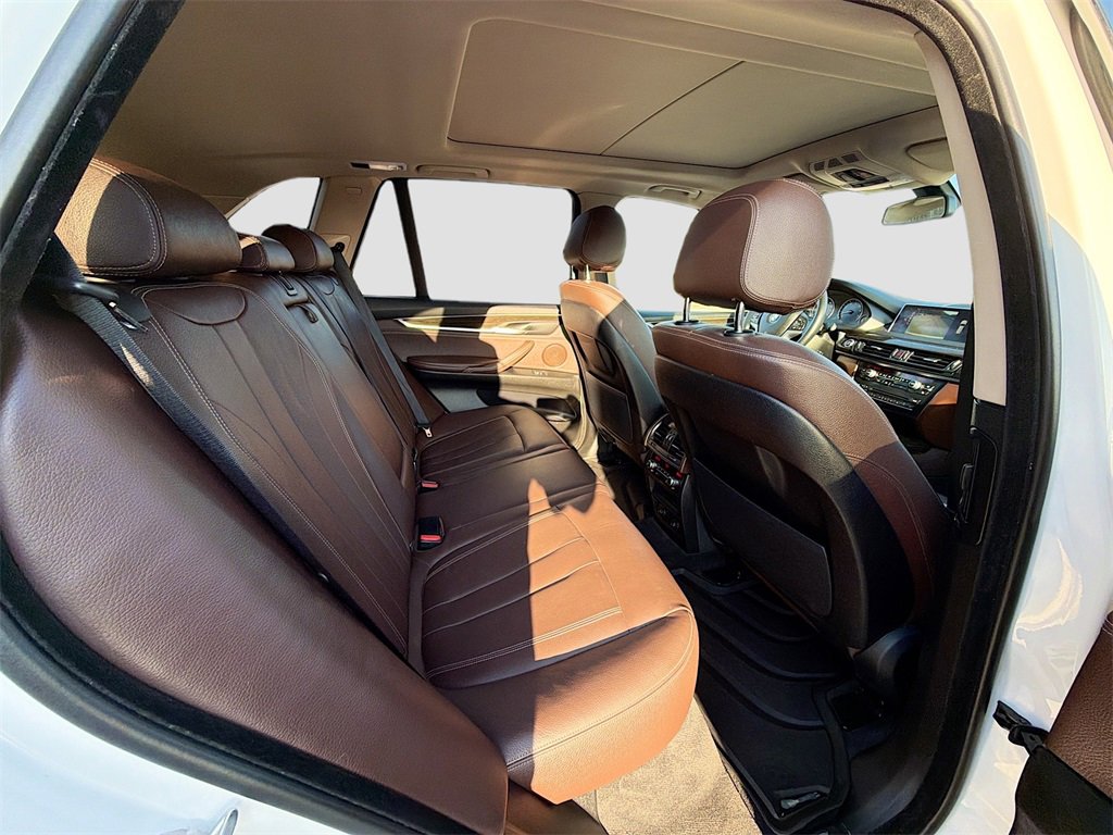 Used 2015 BMW X5 xDrive35i image 32