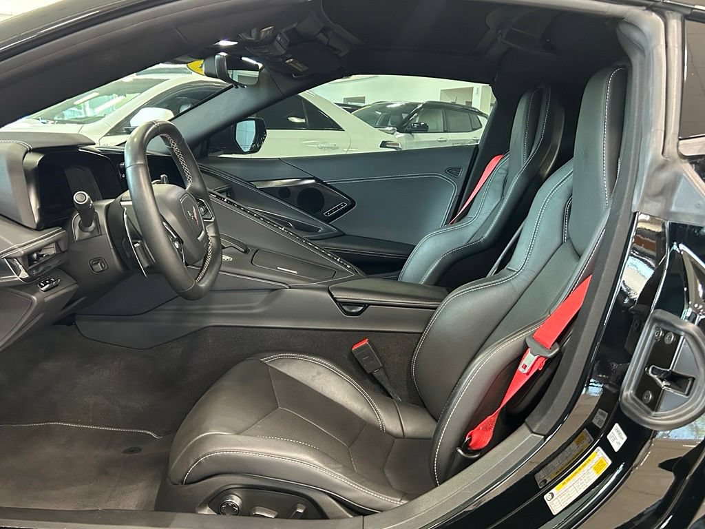 Used 2024 Chevrolet Corvette Stingray Preferred Cpe w/ Stealth Interior Trim Package RWD image 15