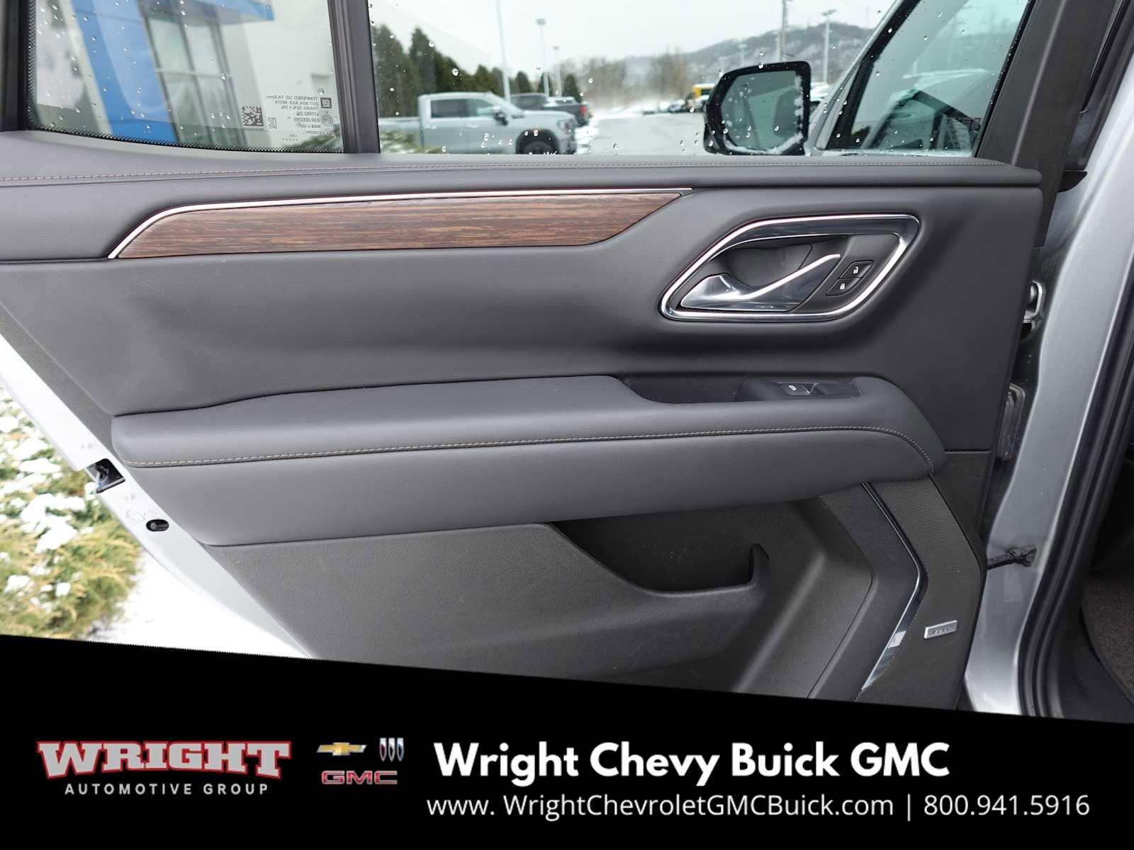 Used 2023 Chevrolet Tahoe High Country w/ Premium Package image 25