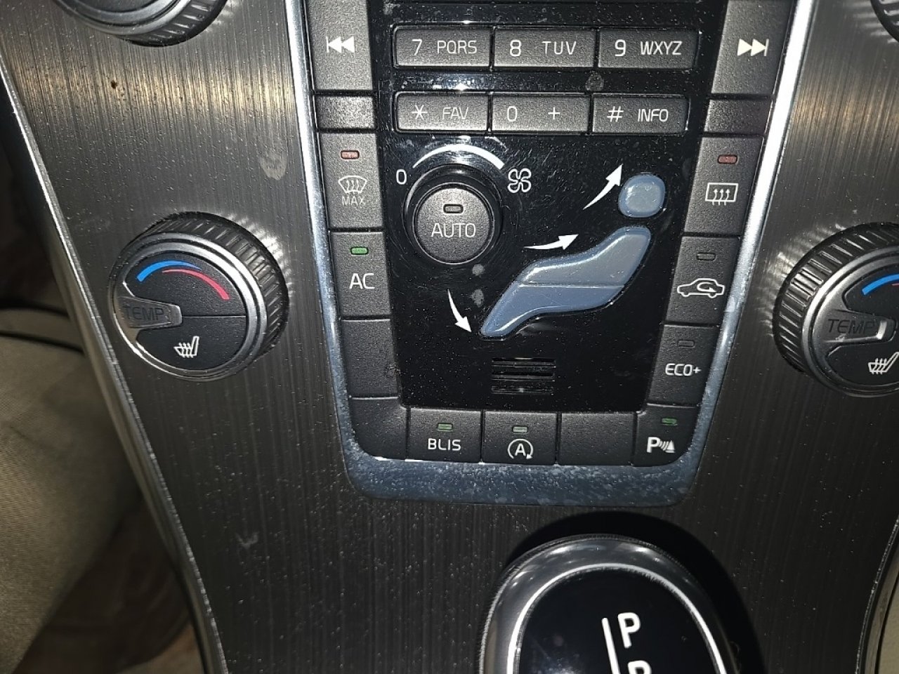 Used 2015 Volvo XC60 T5 Premier image 27