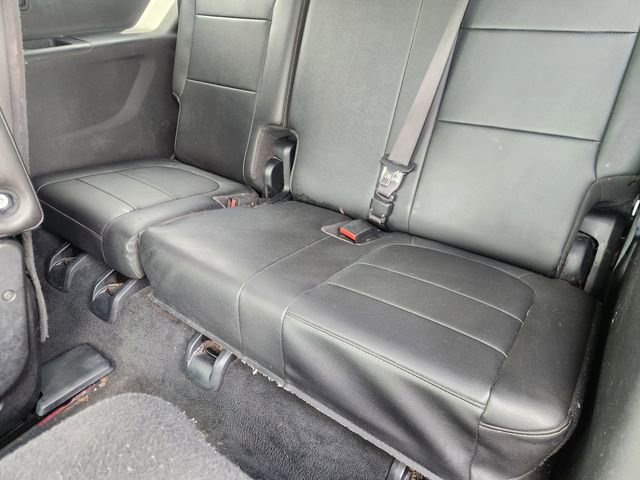 Used 2023 Chevrolet Traverse LT FWD image 30