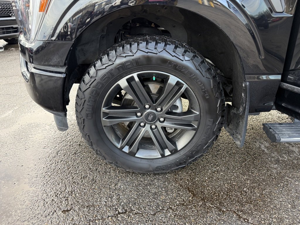 Used 2021 Ford F150 Lariat w/ Equipment Group 502A High image 32