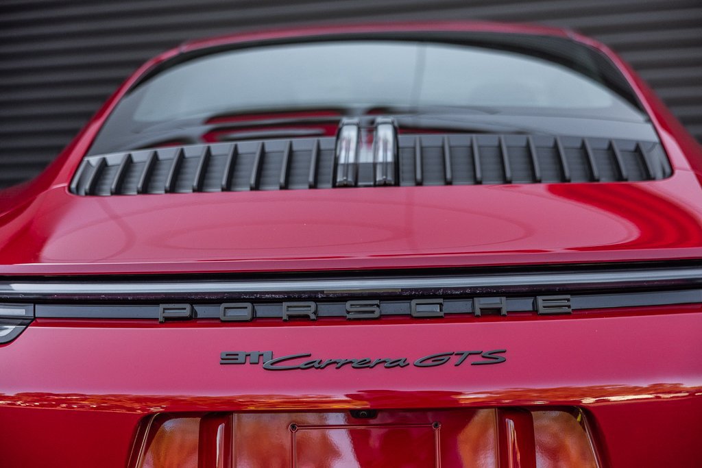 Certified 2024 Porsche 911 Carrera GTS RWD image 25