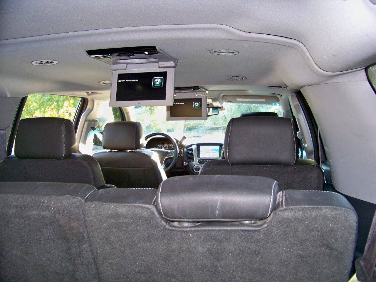 Used 2015 Chevrolet Suburban LTZ image 15