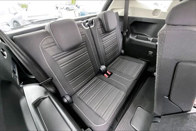 Used 2024 Volkswagen Tiguan S FWD image 29