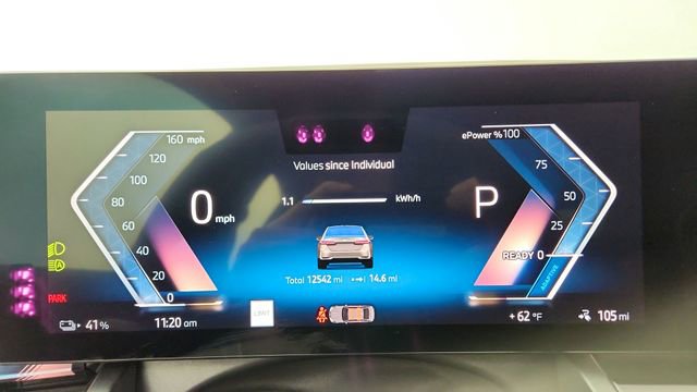 Used 2025 BMW i5 xDrive40 image 38