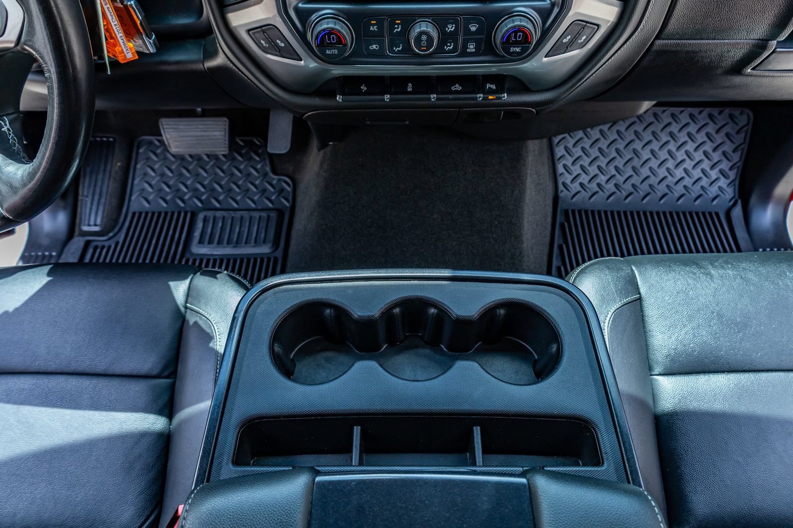 Used 2018 Chevrolet Silverado 1500 LTZ w/ Sport Package AWD/4WD image 26